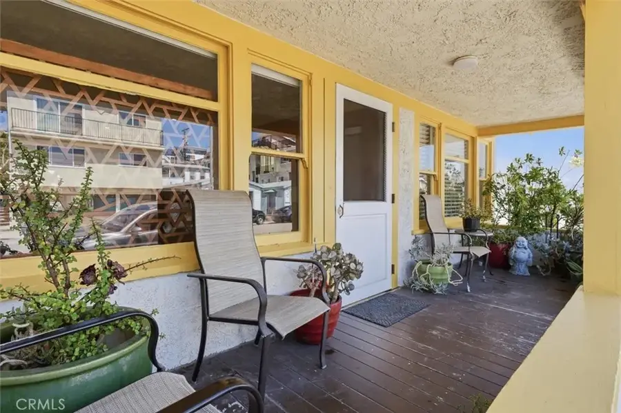 701 Manhattan Avenue, Hermosa Beach, CA 90254 - #3