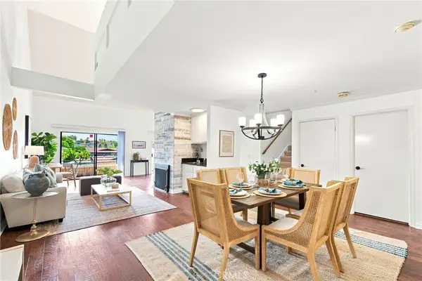 700 Esplanade #32, Redondo Beach, CA 90277