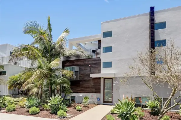 523 S Broadway #a, Redondo Beach, CA 90277