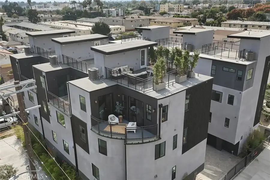6059 N Tujunga Avenue, North Hollywood, CA 91606 - #3