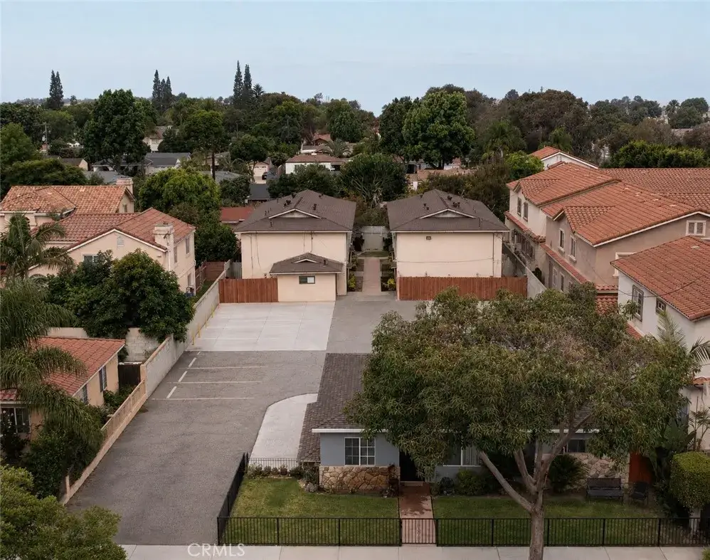 13811 Arthur, Paramount, CA 90723 - #1