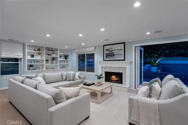 3406 Palm Avenue, Manhattan Beach, CA 90266