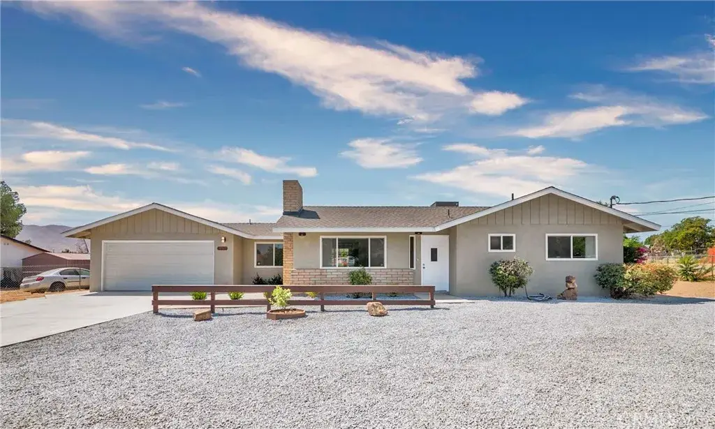 18767 Albany Street, Hesperia, CA 92345 - #1
