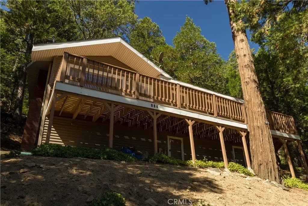 984 Mercury, Crestline, CA 92325 - #1