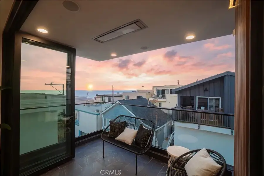 214 El Porto Street, Manhattan Beach, CA 90266 - #3