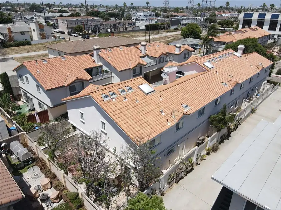 2514 Vanderbilt Ln #C, Redondo Beach, CA 90278 - #2
