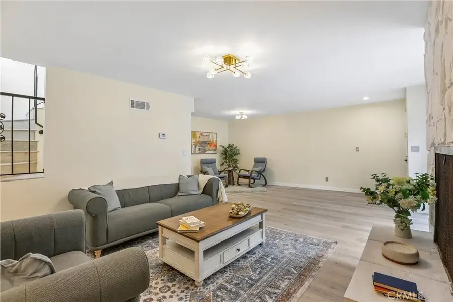 8105 Redlands Street #107, Playa Del Rey, CA 90293 - #3