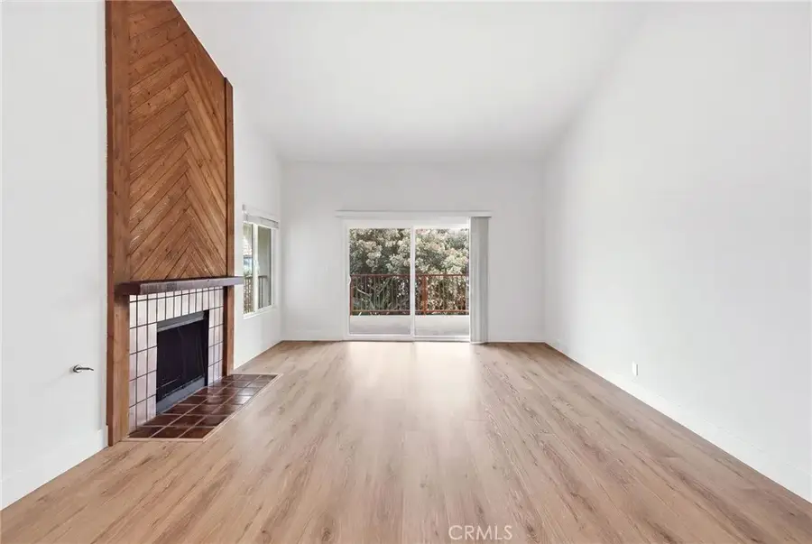 413 Avenue G #4, Redondo Beach, CA 90277 - #2