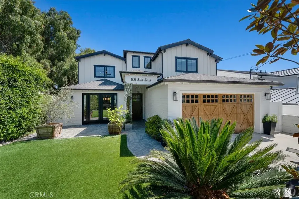 1852 6th Street, Manhattan Beach, CA 90266 - #1