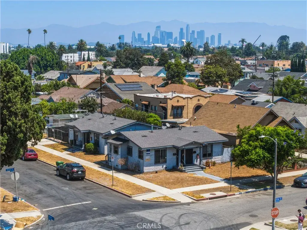 1457 W 52nd, Los Angeles, CA 90062 - #1