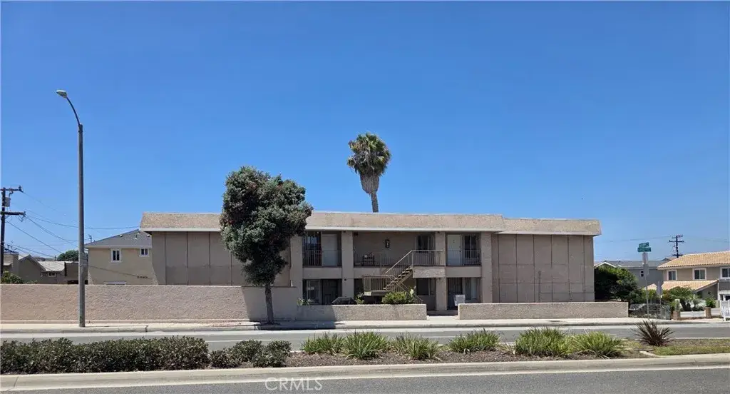 2409 Inglewood Ave., Redondo Beach, CA 90278 - #1