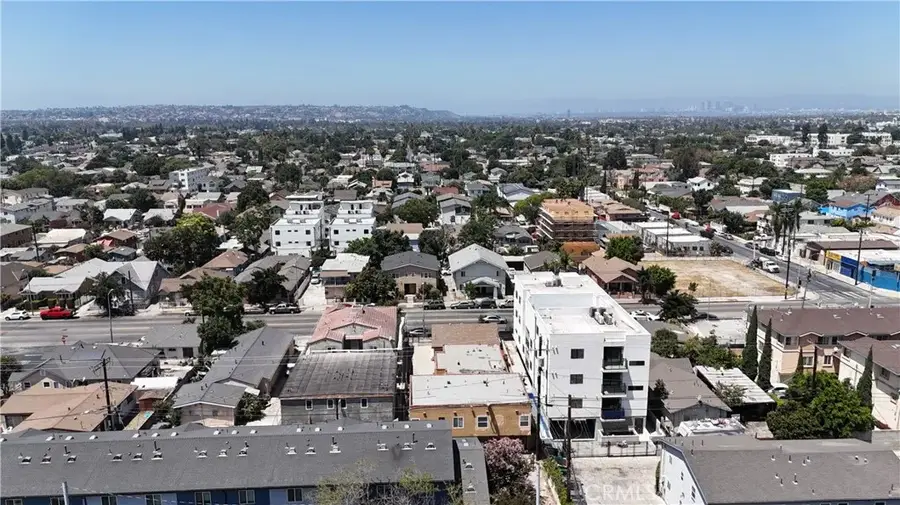 3914 S Normandie Avenue, Los Angeles, CA 90037 - #2
