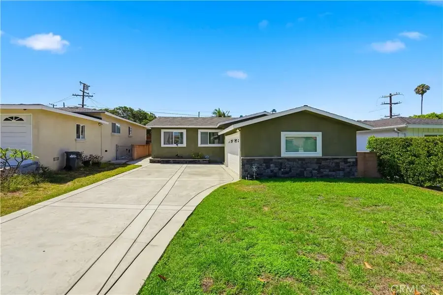 2402 Robinson, Redondo Beach, CA 90278 - #2