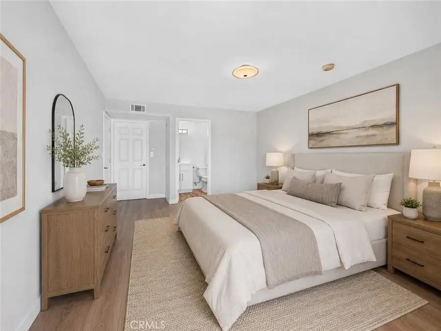 433 S Manhattan Pl #206, Los Angeles, CA 90020 - #2