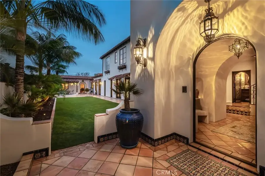 1029 10th Street, Manhattan Beach, CA 90266 - #2