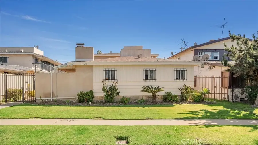 10636 Crenshaw Blvd, Inglewood, CA 90303 - #2