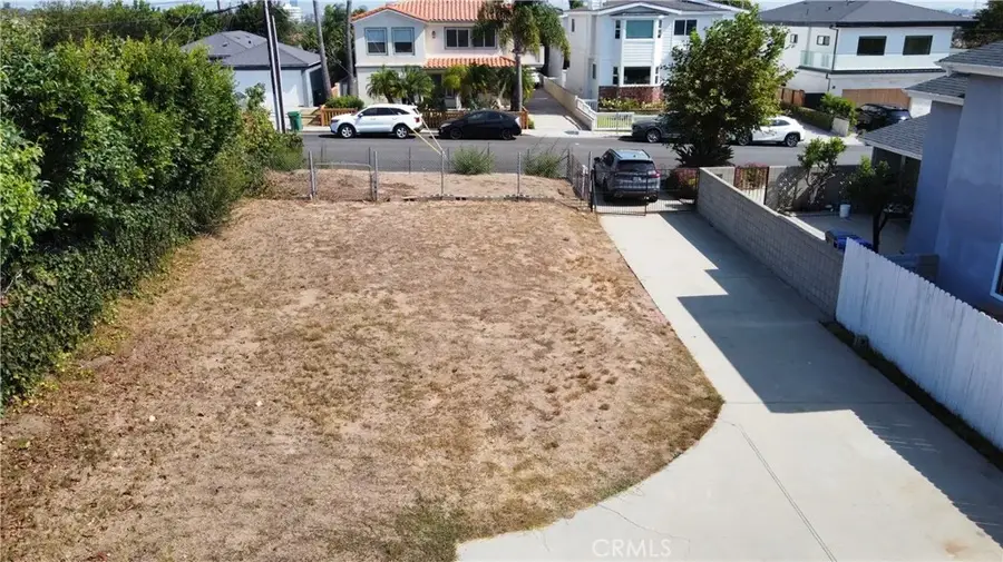 1410 17th, Manhattan Beach, CA 90266 - #2