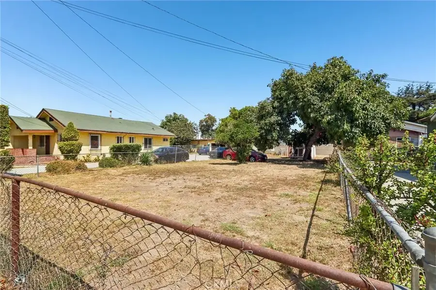 3803 W 107th, Inglewood, CA 90303 - #2