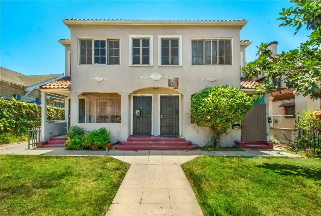 324 W 50th, Los Angeles, CA 90037 - #1
