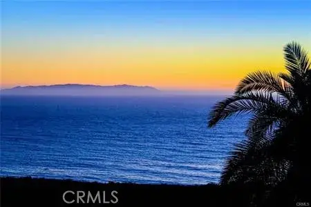 3200 La Rotonda Drive #405, Rancho Palos Verdes, CA 90275