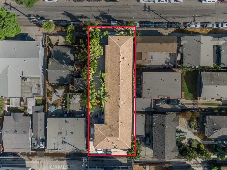 1056 E 6th Street, Long Beach, CA 90802 - #2