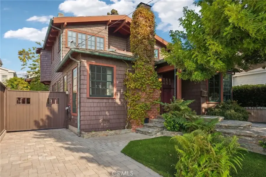 1732 N Poinsettia Avenue, Manhattan Beach, CA 90266 - #2