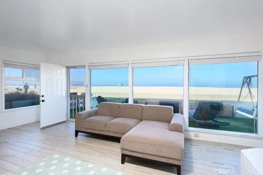 532 The Strand, Hermosa Beach, CA 90254 - #2