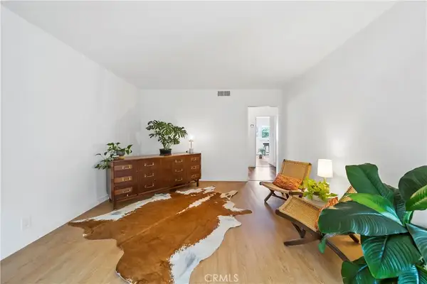 311 Cherry Avenue #2, Long Beach, CA 90802