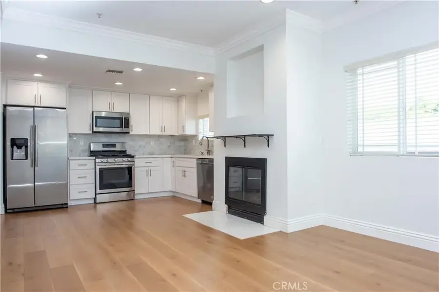 815 S Harvard Boulevard #201, Los Angeles, CA 90005 - #2