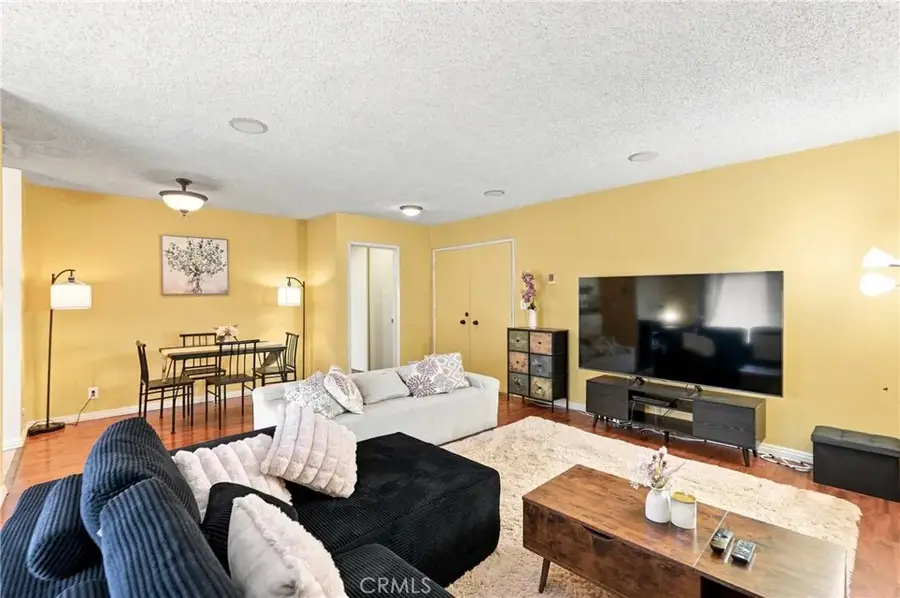 5625 Windsor Way #211, Culver City, CA 90230 - #3