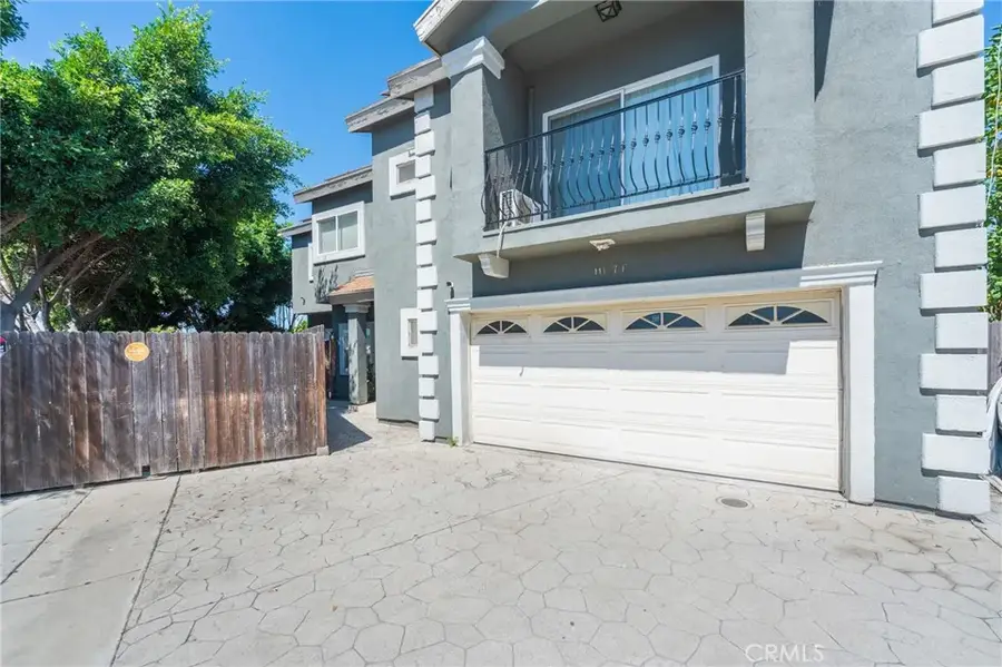 11137 S Freeman #F, Inglewood, CA 90304 - #3
