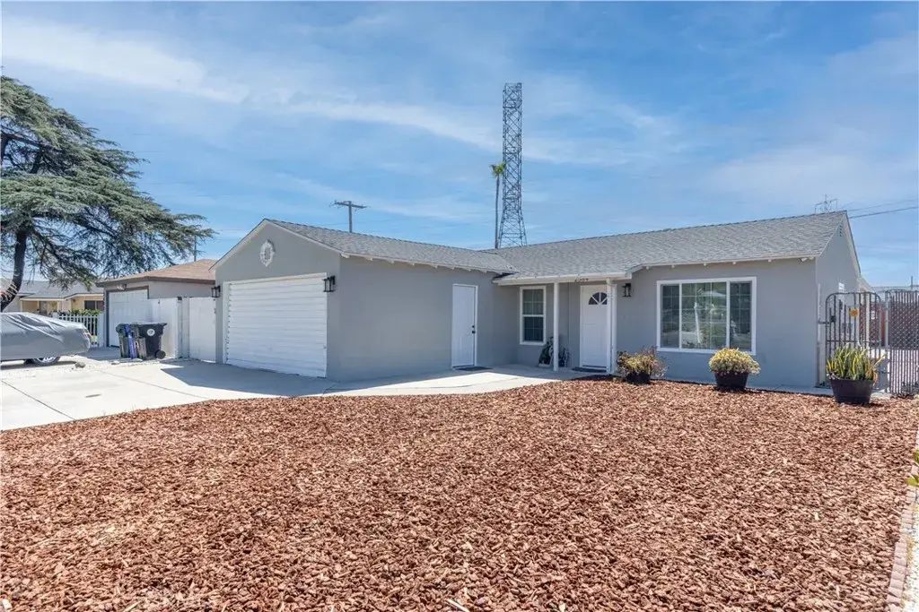 2584 Fernley Dr, Duarte, CA 91010 - #1