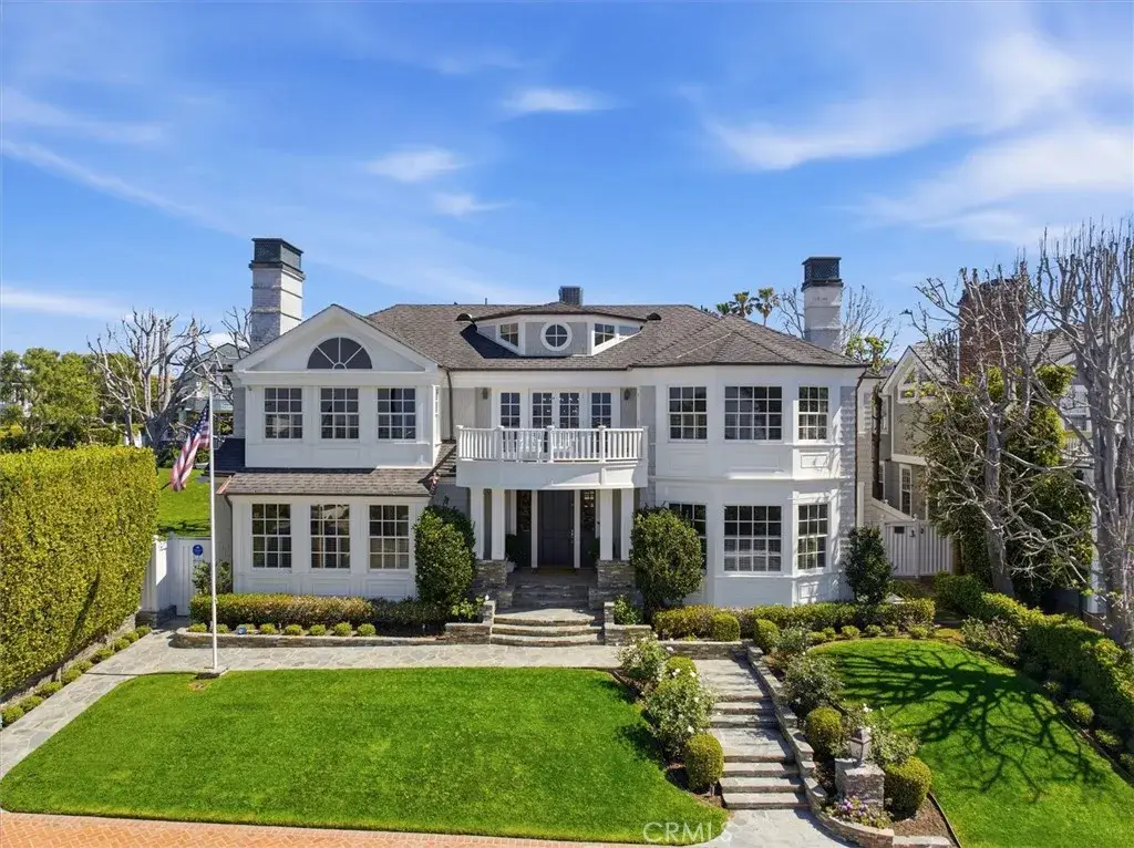 814 Pacific Avenue, Manhattan Beach, CA 90266 - #1