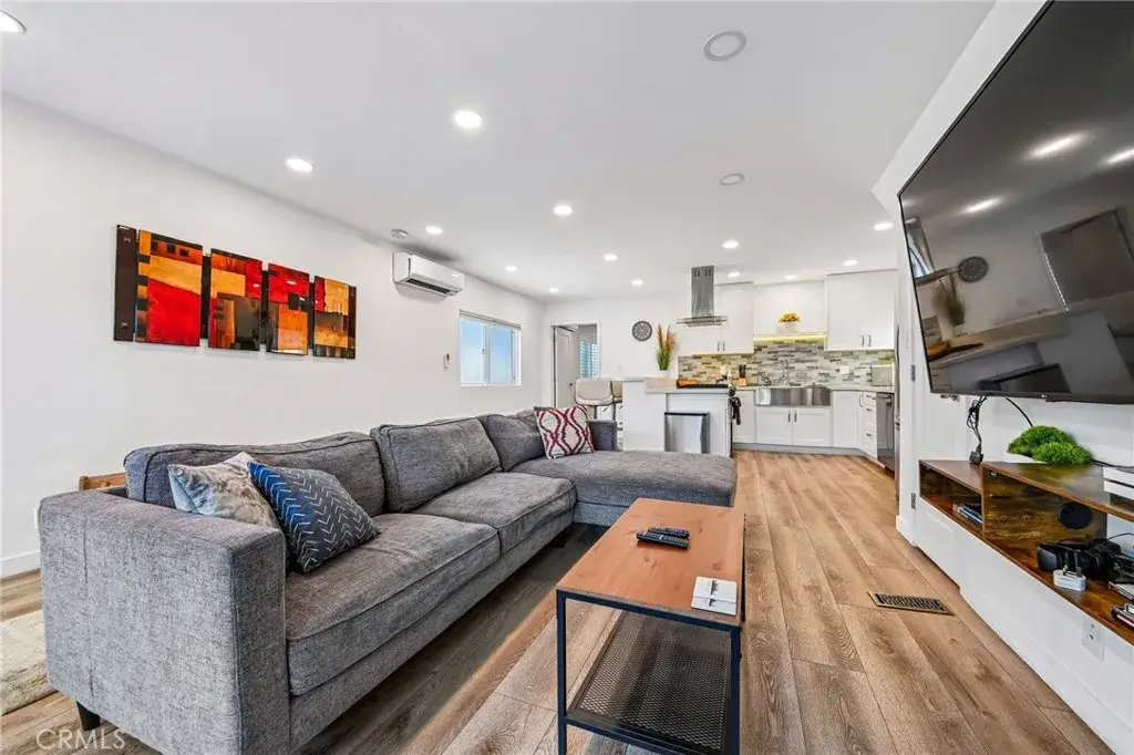 3754 Sawtelle Boulevard, Los Angeles, CA 90066 - #1
