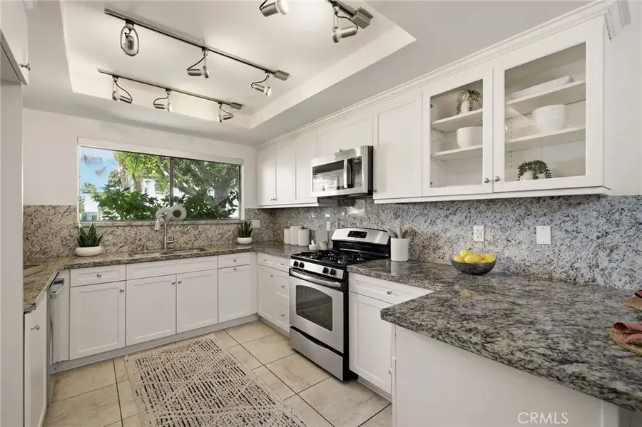 2300 Carnegie Lane #4, Redondo Beach, CA 90278 - #2