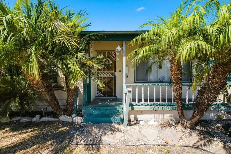 15313 Roselle Avenue, Lawndale, CA 90260 - #2
