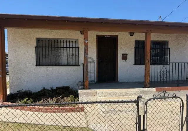 398 W 11th Street, San Pedro, CA 90731 - #1
