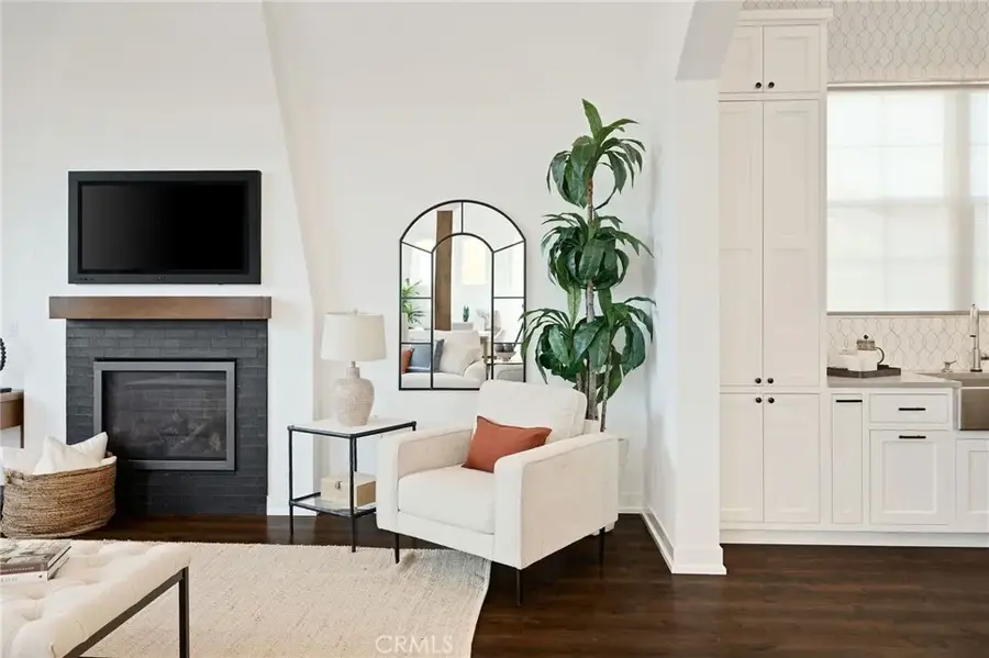 1919 Gates Avenue #B, Redondo Beach, CA 90278 - #3