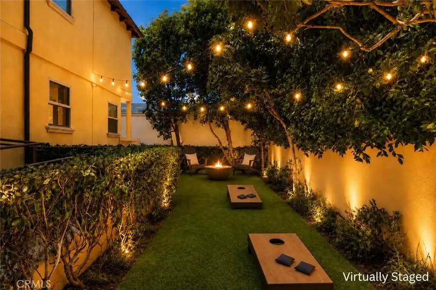 1551 Artesia Boulevard #4, Manhattan Beach, CA 90266 - #3