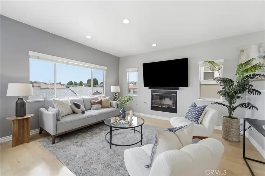 314 Penn Street #2, El Segundo, CA 90245 - #3