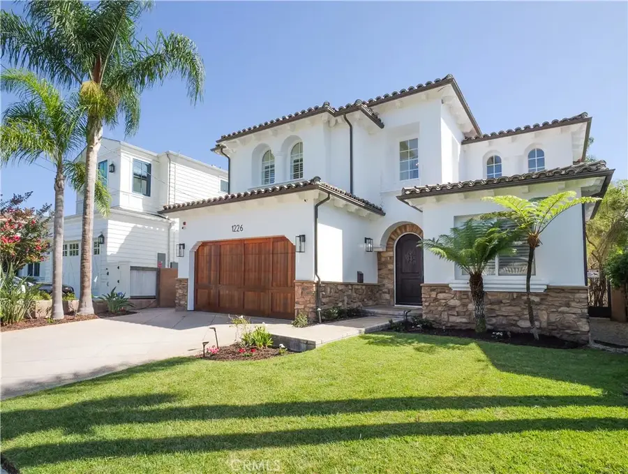 1226 8th Street, Manhattan Beach, CA 90266 - #2