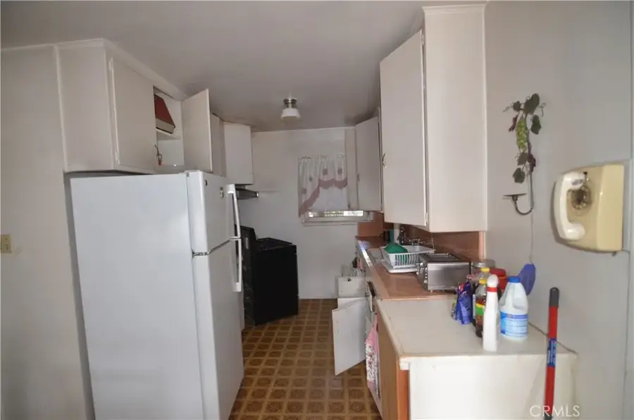 601 S Clymar, Compton, CA 90220 - #2