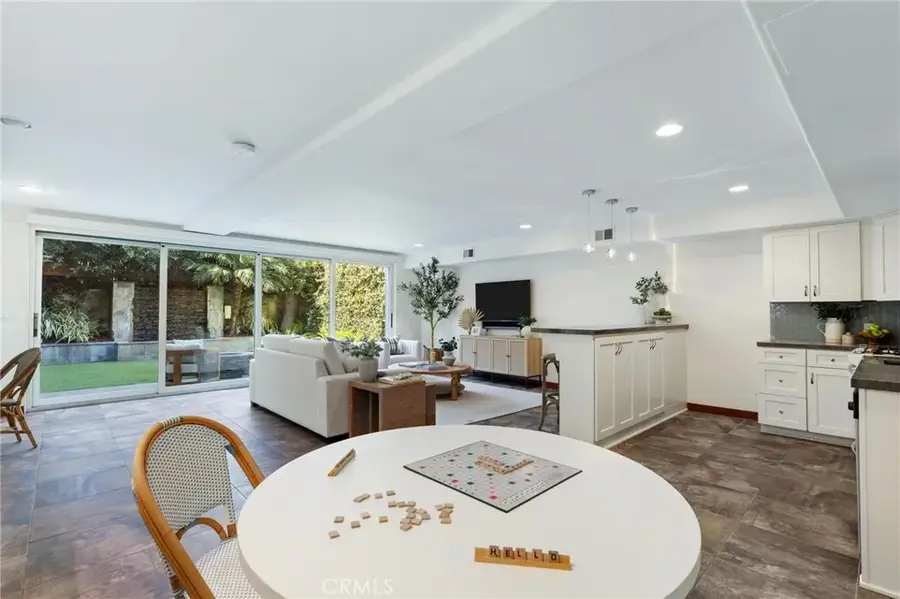 721 12th Street, Manhattan Beach, CA 90266 - #2