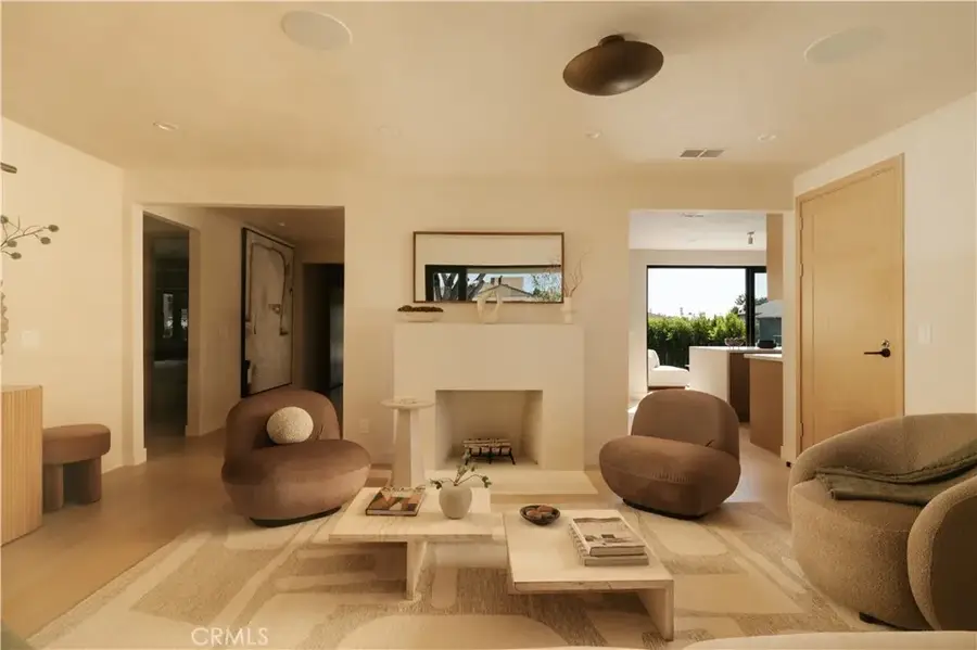 9724 S 5th, Inglewood, CA 90305 - #2