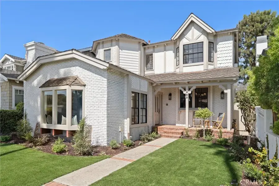583 36th Street, Manhattan Beach, CA 90266 - #2