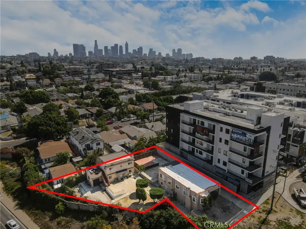 334 Robinson, Los Angeles, CA 90026 - #1