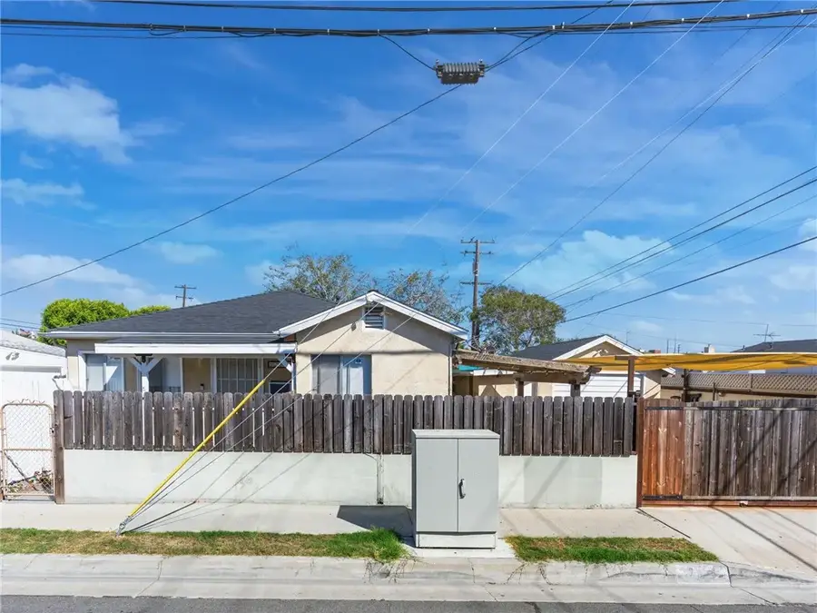 12808 Shoup Avenue, Hawthorne, CA 90250 - #2
