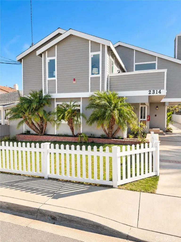 2314 Vanderbilt #A, Redondo Beach, CA 90278 - #1