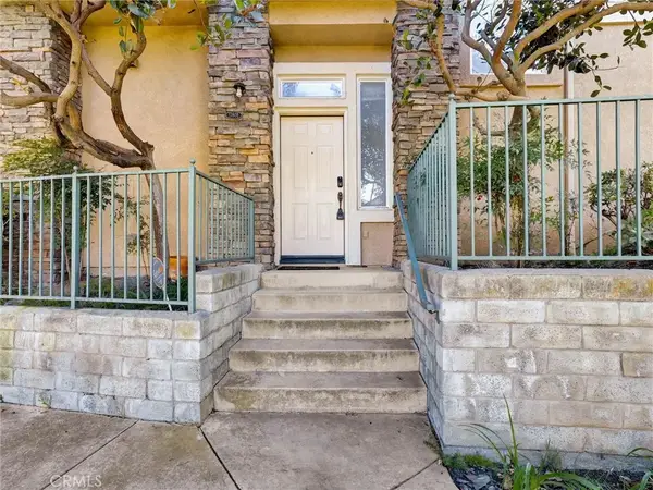 17801 Ash Court #T, Carson, CA 90746