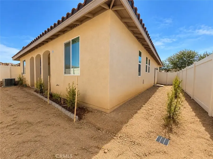 7426 Del Rio Vista, Yucca Valley, CA 92284 - #3